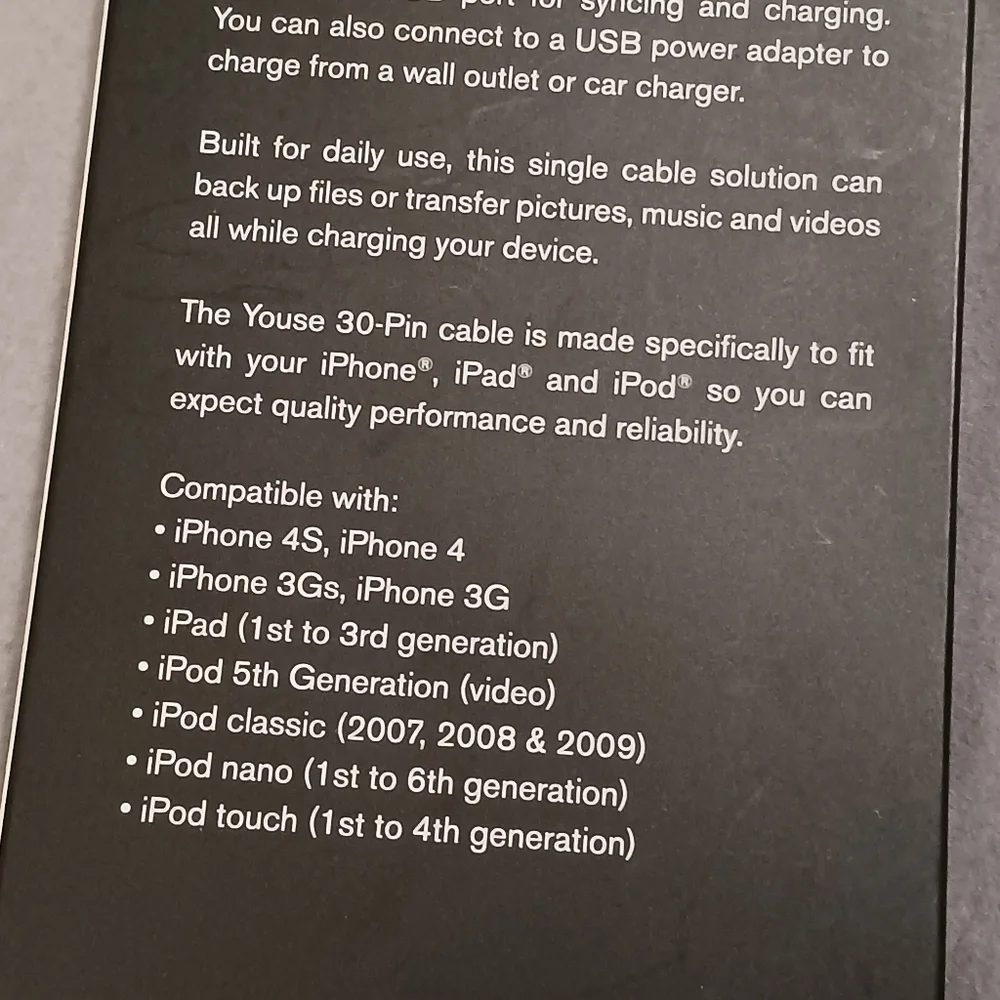NWT!! YOUSE 10FT PREMIUM 30-PIN CABLE